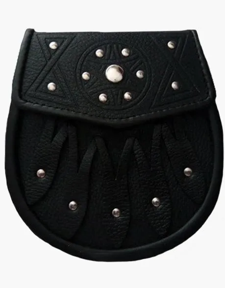 BLACK LEATHER SPORRAN WITH S-CHAIN KILT & BAGPIPE IN CELTIC DESIGN