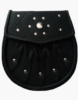 BLACK LEATHER SPORRAN WITH S-CHAIN KILT & BAGPIPE IN CELTIC DESIGN