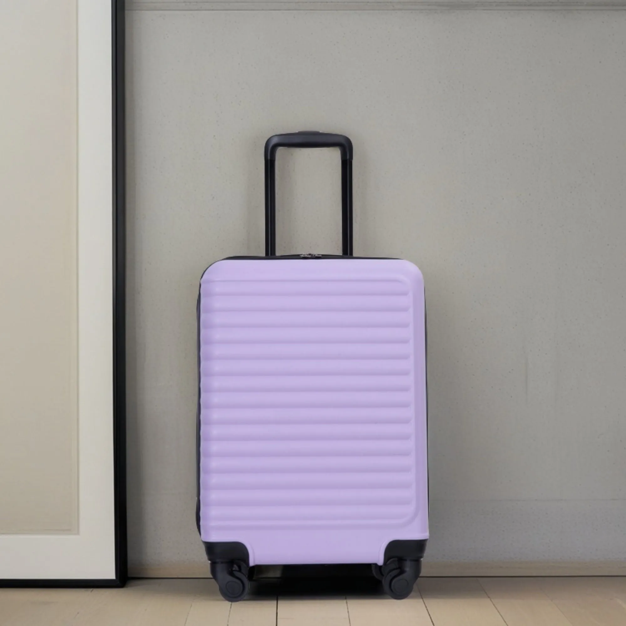 Couch.com 20" Carry On Luggage Lightweight Suitcase, Spinner Wheels Lavender Purple, Durable Design, Plastic Construction, Purple Finish by Couch.com