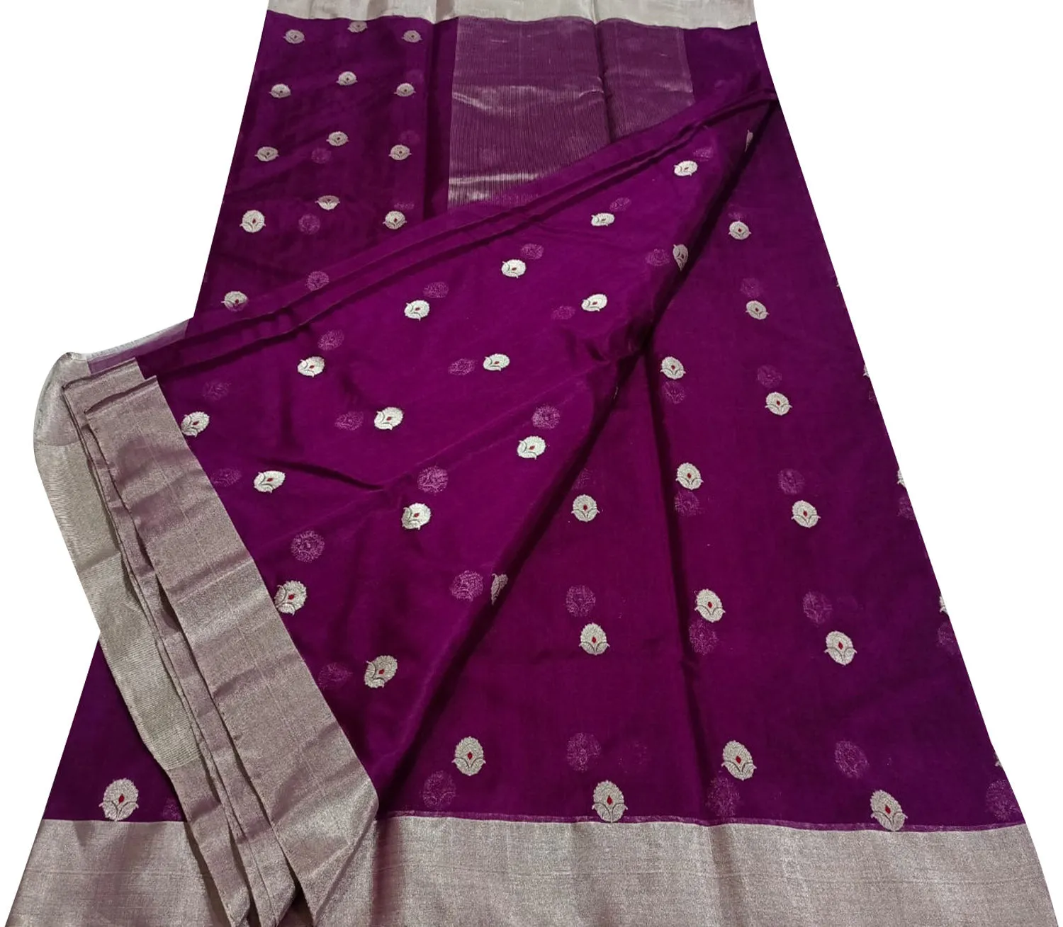 Elegant Purple Chanderi Handloom Pure Silk Saree: A Timeless Classic