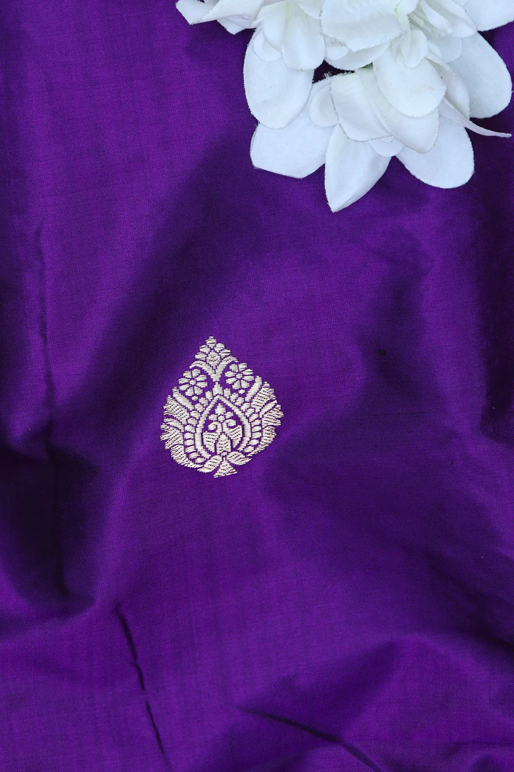 Exquisite Purple Banarasi Handloom Pure Katan Silk Fabric ( 1 Mtr  )