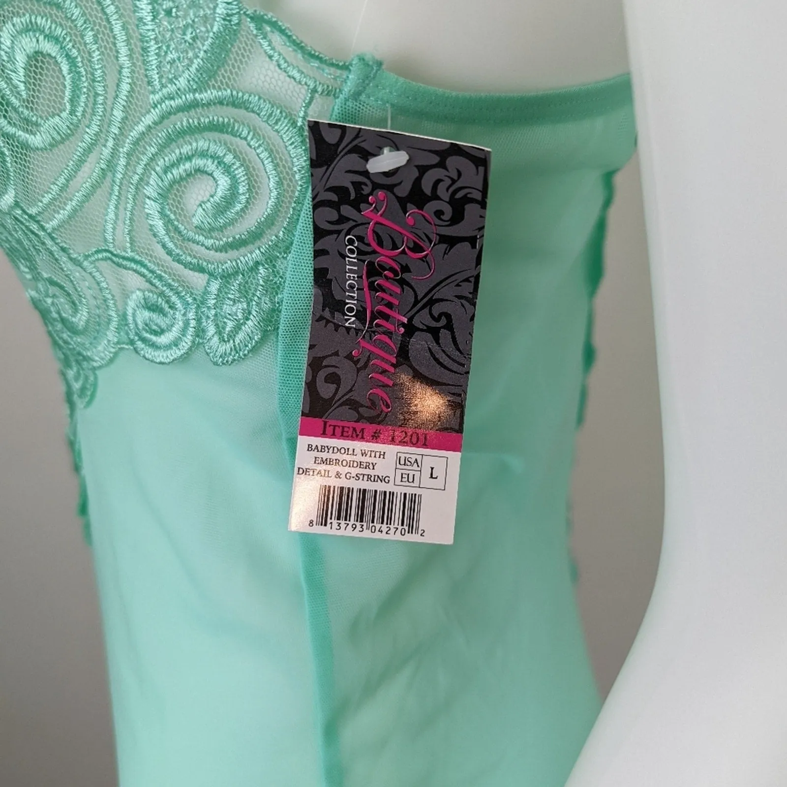 NWT Embroidered Babydoll Nightie L