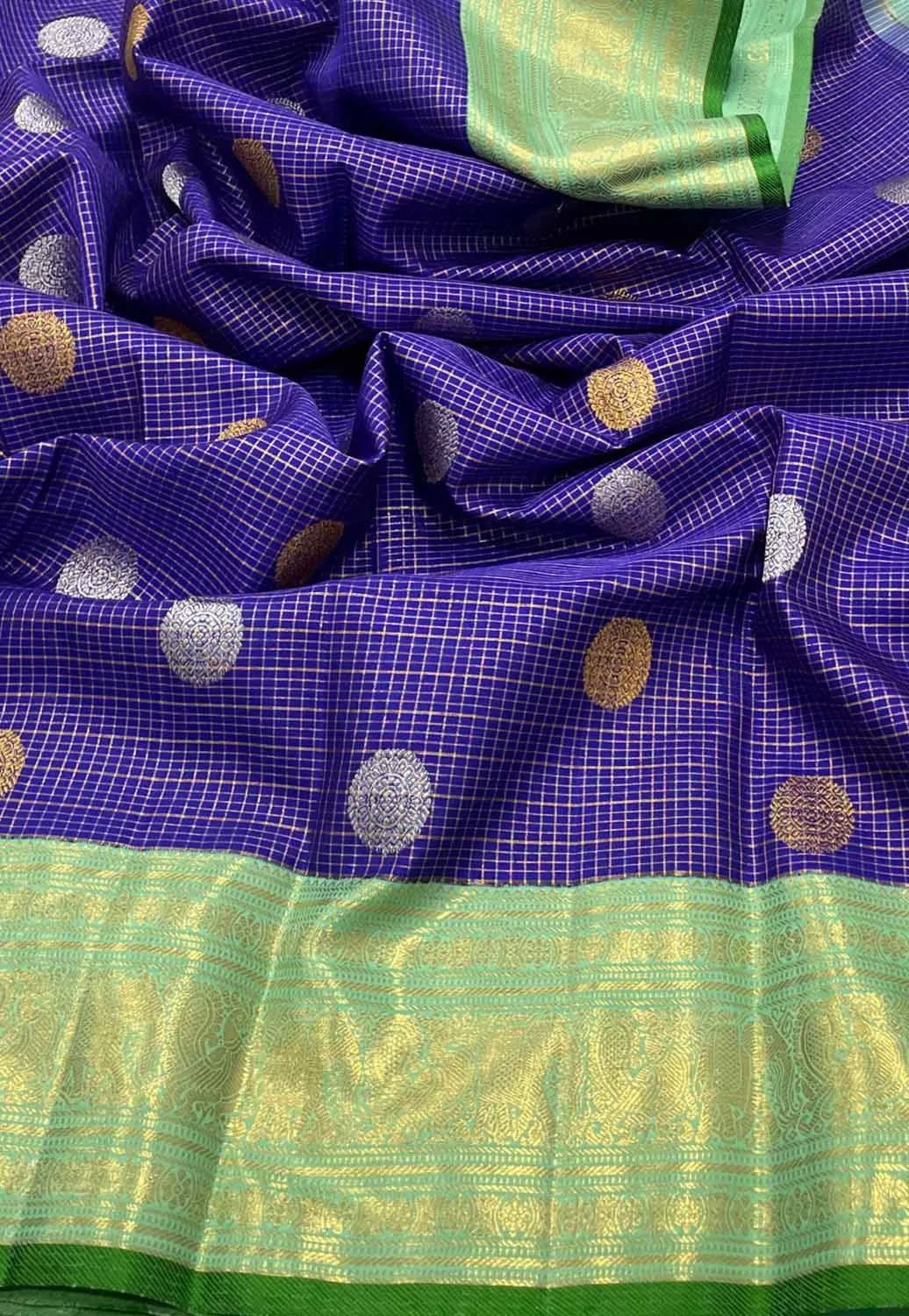 Regal Purple Silk Saree - Handwoven Elegance