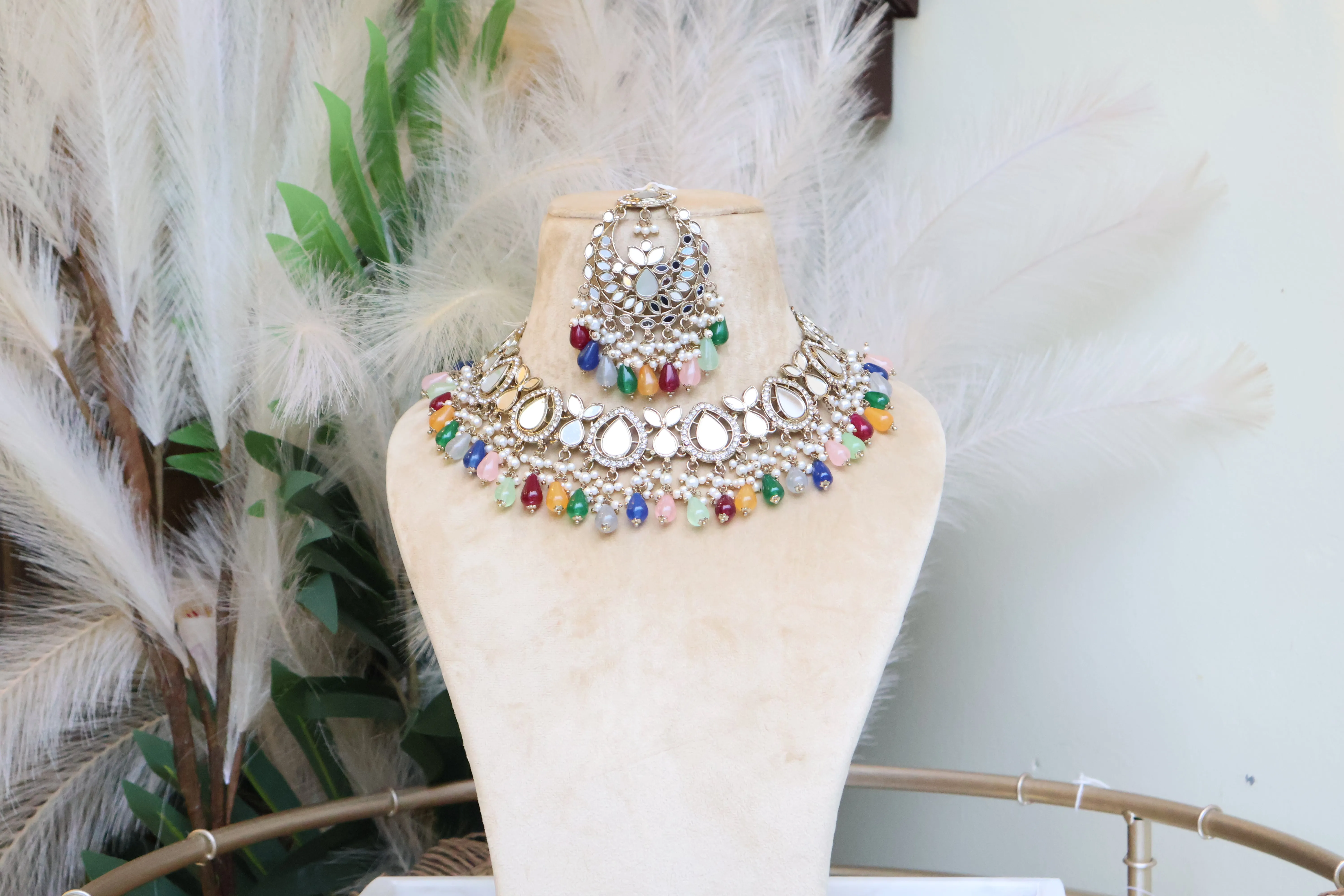 Surbhi Mirrored Necklace