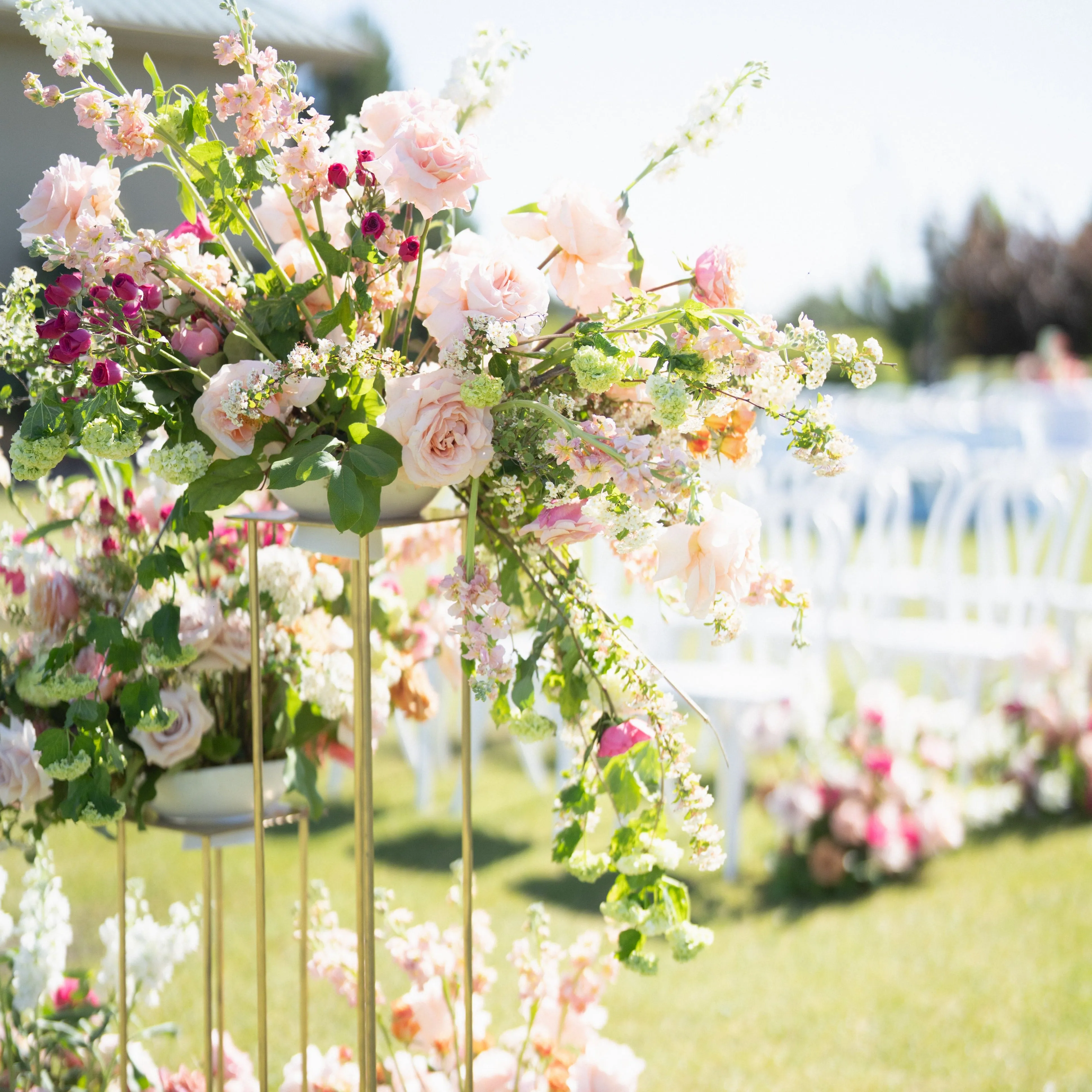 Trendy Pinks and Neutrals Country Club Styled Shoot