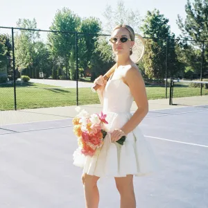 Trendy Pinks and Neutrals Country Club Styled Shoot